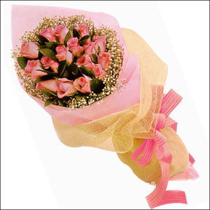 11 adet pembe g�llerden   T�rkiye �i�ek g�nderme 