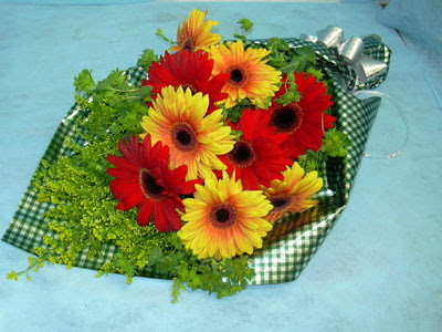 t�l i�erisinde gerbera �i�ekleri 11 adet  T�rkiye �i�ek sipari�i sitesi 