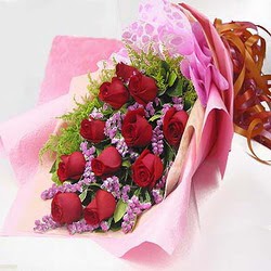 11 adet kirmizi g�l ve kir �i�ekleri  T�rkiye �i�ek sat��� 