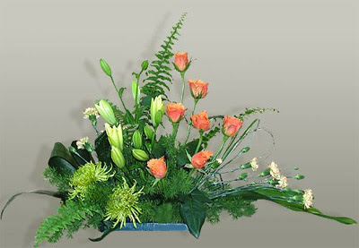 sepet i�erisinde g�l kazablanka karanfil  T�rkiye ucuz �i�ek g�nder 
