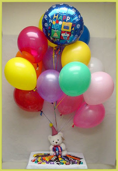  T�rkiye �i�ek g�nderme  Sevdiklerinize 17 adet u�an balon demeti yollayin.