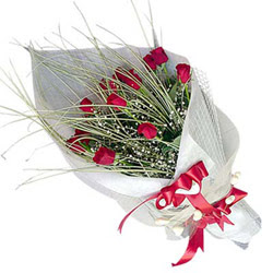  T�rkiye hediye sevgilime hediye �i�ek  11 adet kirmizi g�l buket- Her g�nderim i�in ideal