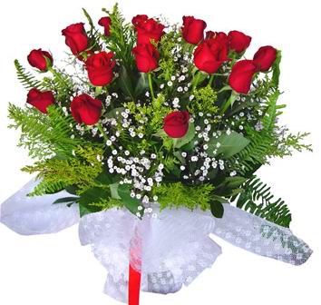  T�rkiye �i�ek yolla , �i�ek g�nder , �i�ek�i   12 adet kirmizi g�l buketi esssiz g�rsellik