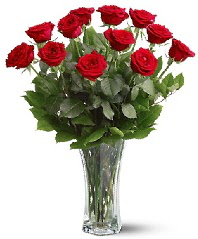 11 adet k�rm�z� g�l vazoda  T�rkiye ucuz �i�ek g�nder 