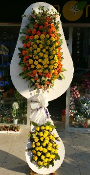  T�rkiye �i�ek�i ma�azas�  D���n ��yeri A��l�� �i�ek modelleri