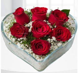 Kalp i�erisinde 7 adet k�rm�z� g�l  T�rkiye cicekciler , cicek siparisi 