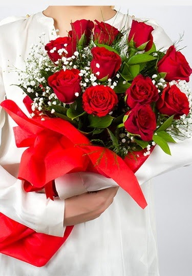 A�k G�lleri 11 Adet k�rm�z� g�l buketi  T�rkiye online �i�ek�i , �i�ek sipari�i 