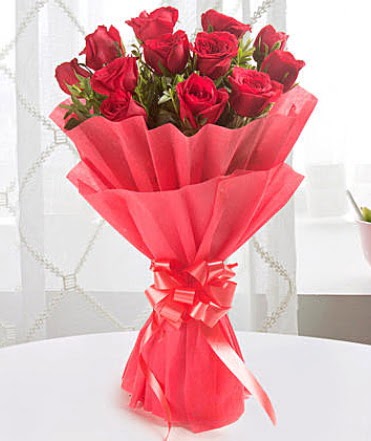 12 adet k�rm�z� g�lden modern buket  T�rkiye g�venli kaliteli h�zl� �i�ek  