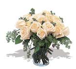11 adet beyaz g�l vazoda  T�rkiye �i�ek ma�azas� , �i�ek�i adresleri 