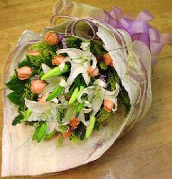  T�rkiye �i�ek sat���  11 ADET G�L VE 1 ADET KAZABLANKA