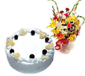 4 -6 kisilik Yaspasta ve karisik buket  T�rkiye �i�ek sat��� 