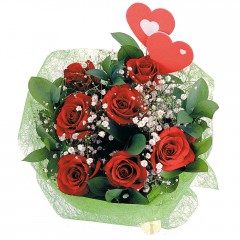  T�rkiye �i�ek sat���  7 adet k�rm�z� g�l ve 2 adet kalp �ubuk