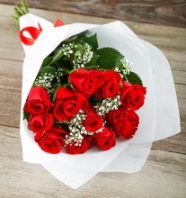 9 k�rm�z� g�lden buket �i�e�i  T�rkiye yurti�i ve yurtd��� �i�ek sipari�i 