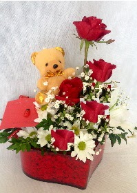 Mika kalp 5 K�rm�z� g�l ay�c�k ve krizantem  T�rkiye �i�ek ma�azas� , �i�ek�i adresleri 