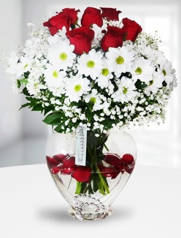 Kalp camda 7 g�l k�r �i�e�i s�per g�rsellik  T�rkiye g�venli kaliteli h�zl� �i�ek 